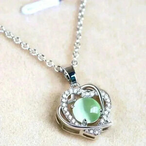 New Gorgeous 925 Silver Diamond Moonstone Heart Necklace